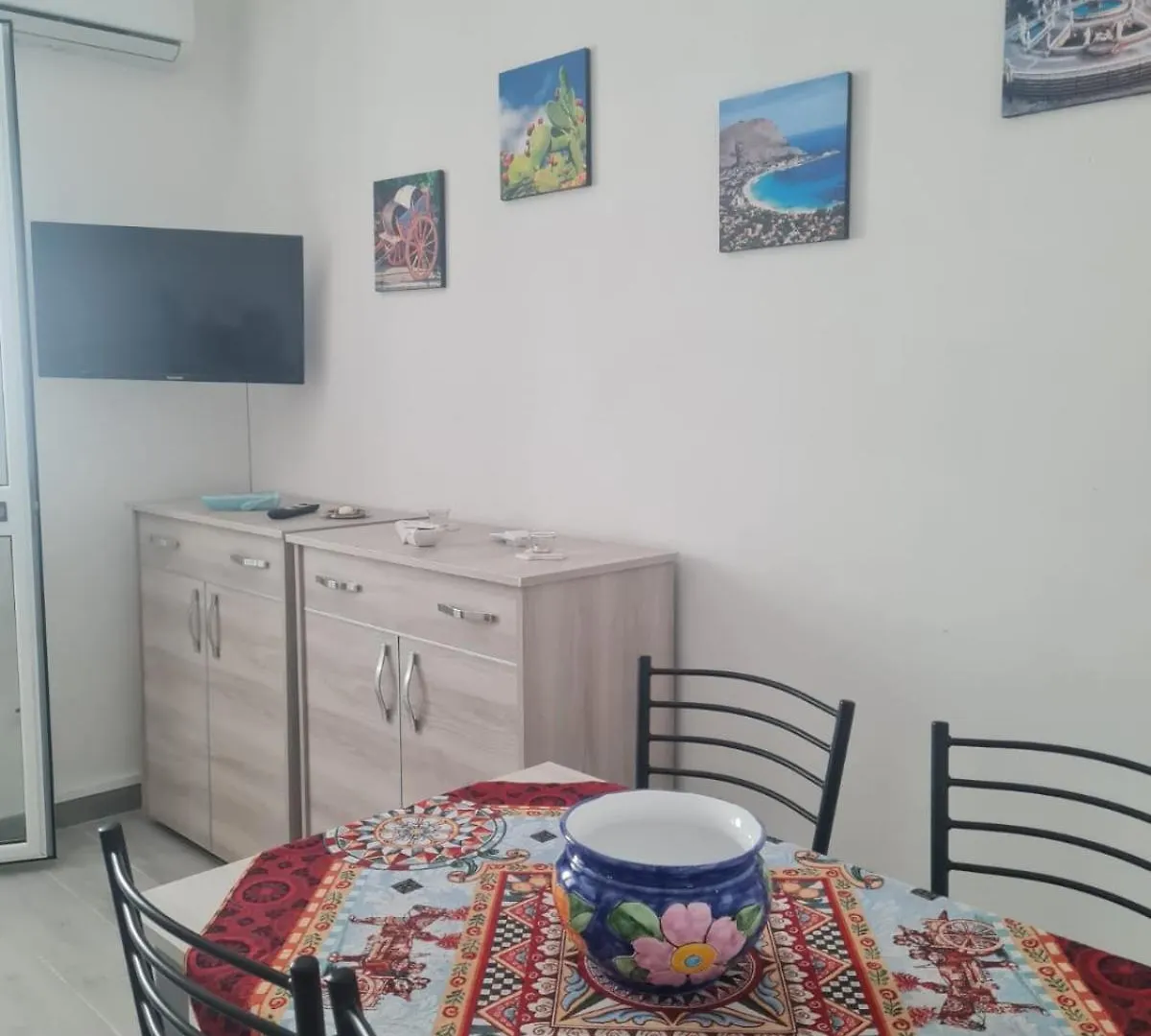 Casetta Bella Nonna Rosetta Mondello Italien